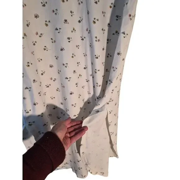 L.L. Bean 100% Cotton Floral Nightgown - Picture 3 of 6
